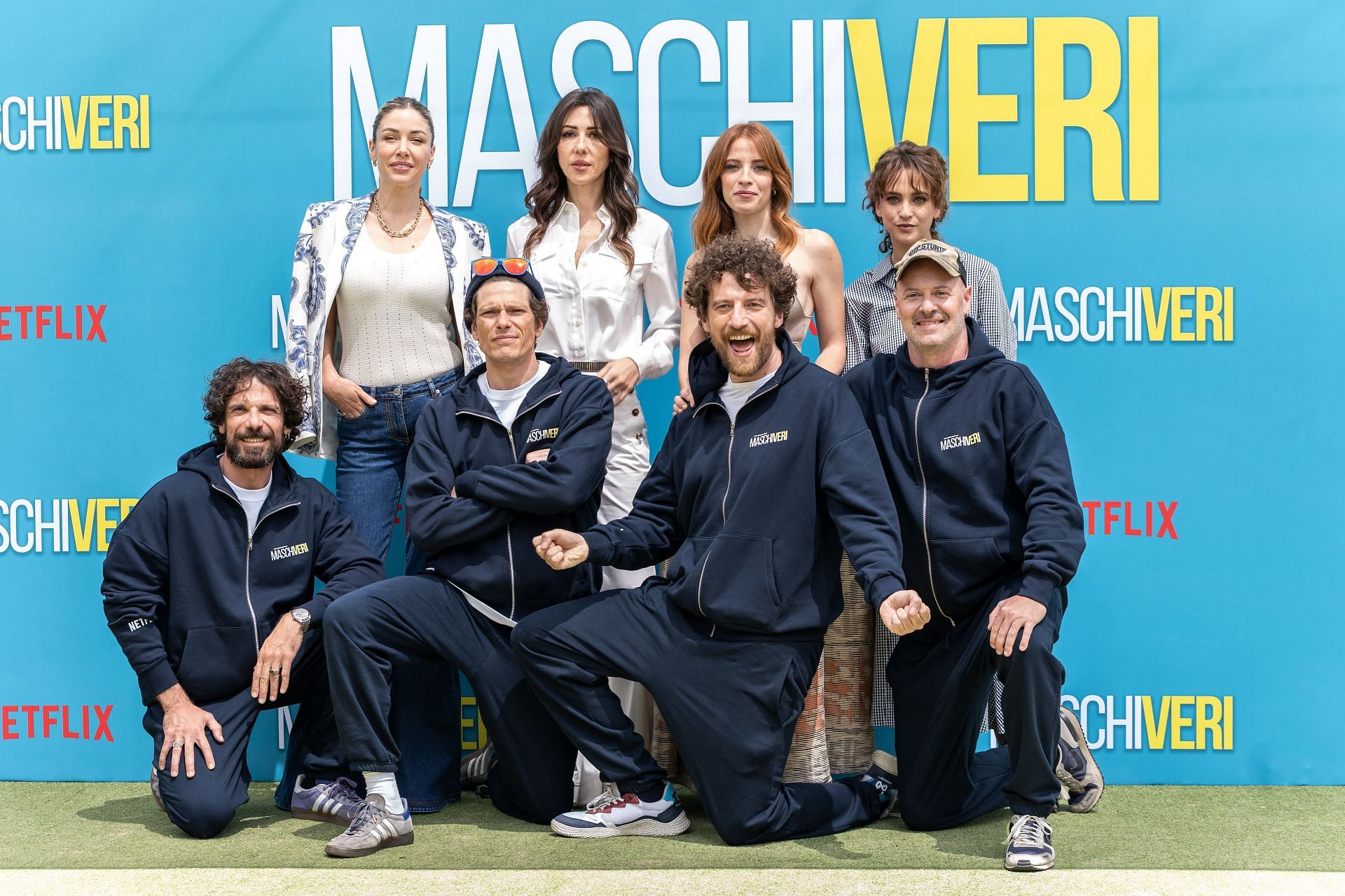 Real Men cast (Image via Getty)